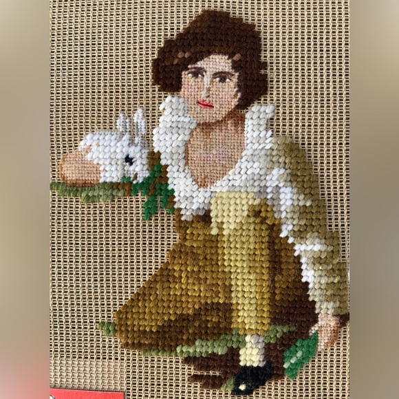 Young Kneeling Male PreWorked VTG NOS Dritz Luxury Needlepoint 9 X 12 - Picture 2 of 5